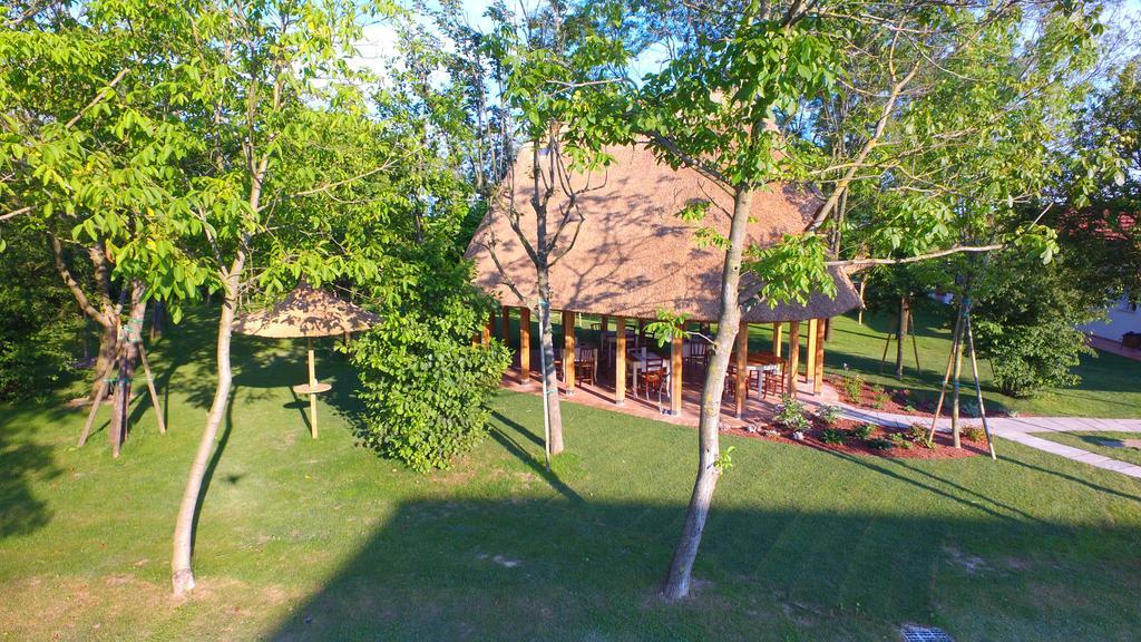 Casa Dei Racconti Guest House Ceggia Exterior foto