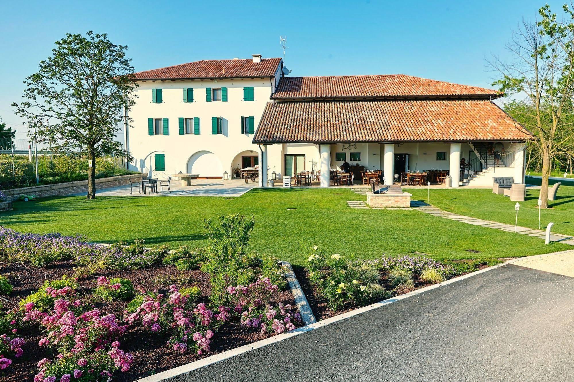 Casa Dei Racconti Guest House Ceggia Exterior foto